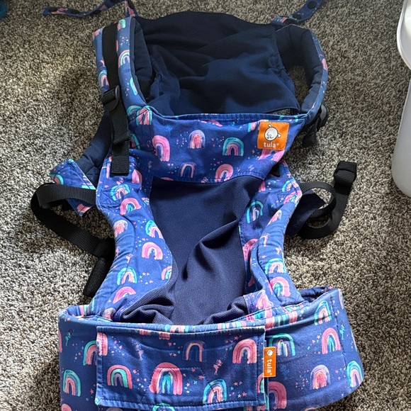 Tula free to grow Carrier - purple/blue and Pink Rainbow Design